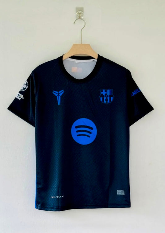 Barcelona Lamine
Yamal half sleeves away 25-26 kit